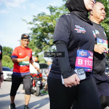 Runner Photo 3777780