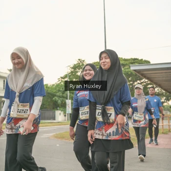 Runner Photo 3777793