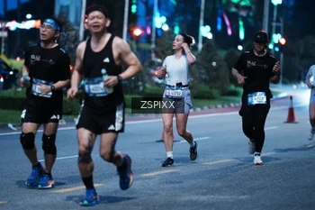 Runner Photo 3777859