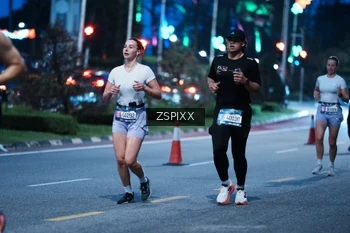 Runner Photo 3777888