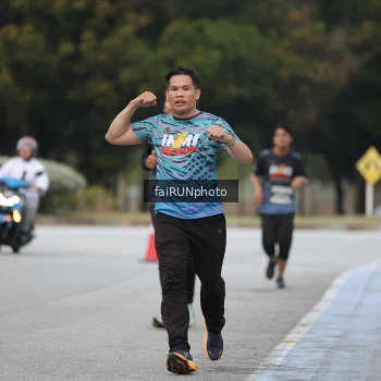 Runner Photo 3777918