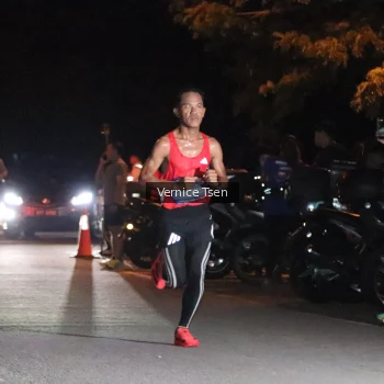 Runner Photo 3777979