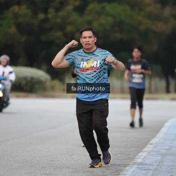 Runner Photo 3778006