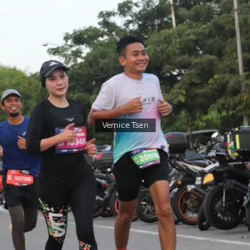 Runner Photo 3778053