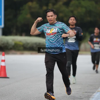 Runner Photo 3778137