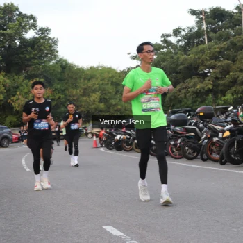 Runner Photo 3778214