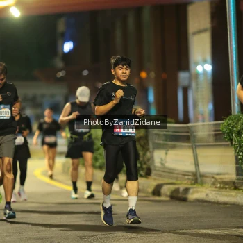 Runner Photo 3778530