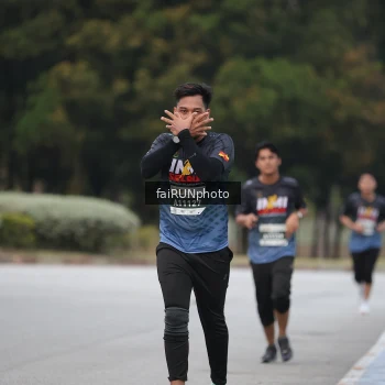 Runner Photo 3778546