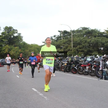 Runner Photo 3778660