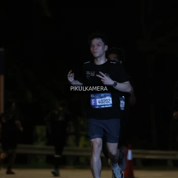 Runner Photo 3778672