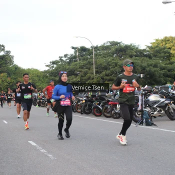 Runner Photo 3778699