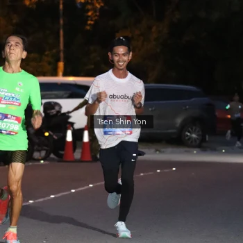 Runner Photo 3778721