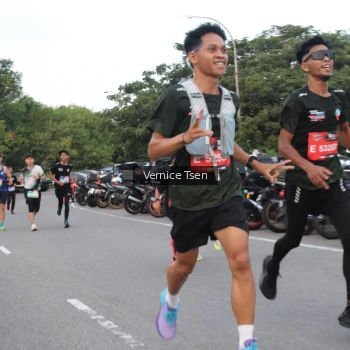 Runner Photo 3778903