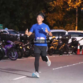 Runner Photo 3778959