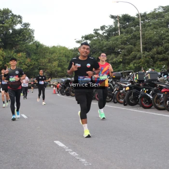 Runner Photo 3779074