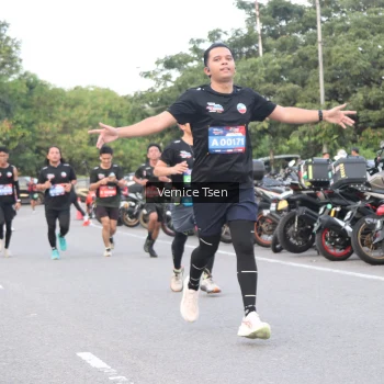 Runner Photo 3779285