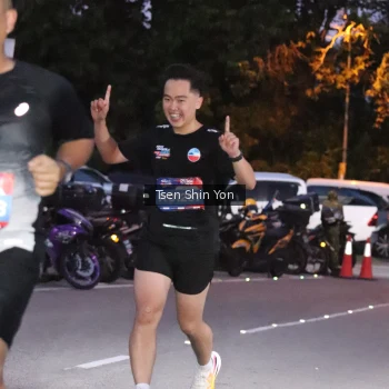 Runner Photo 3779406