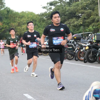 Runner Photo 3779414