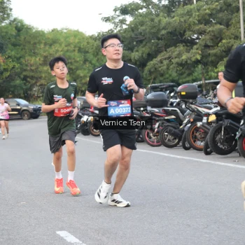 Runner Photo 3779459