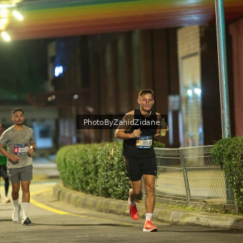 Runner Photo 3779518