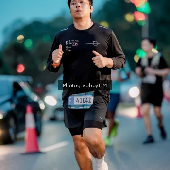 Runner Photo 3779711