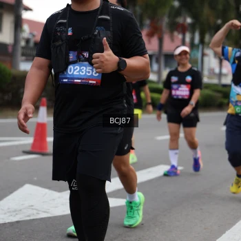 Runner Photo 3779755
