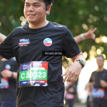 Runner Photo 3779780