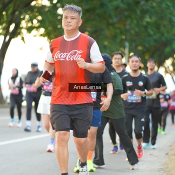Runner Photo 3779887