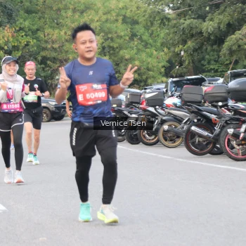 Runner Photo 3779904