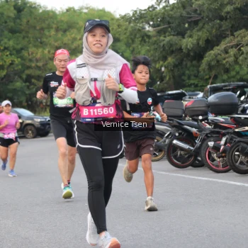 Runner Photo 3779989