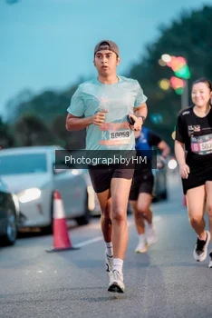 Runner Photo 3780012