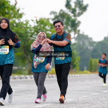 Runner Photo 3780021
