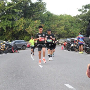 Runner Photo 3780284