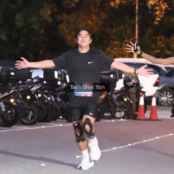 Runner Photo 3780314