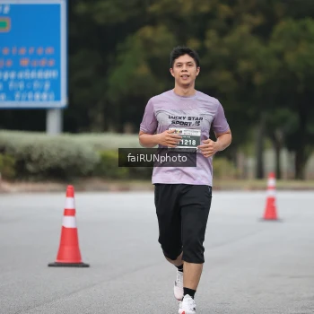 Runner Photo 3780317