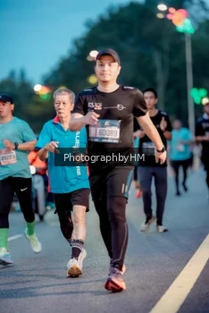 Runner Photo 3780343