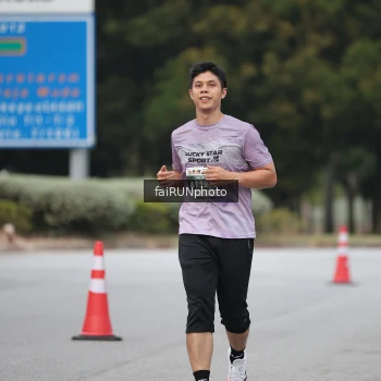Runner Photo 3780378