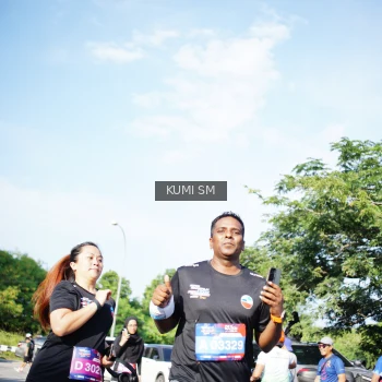 Runner Photo 3780391