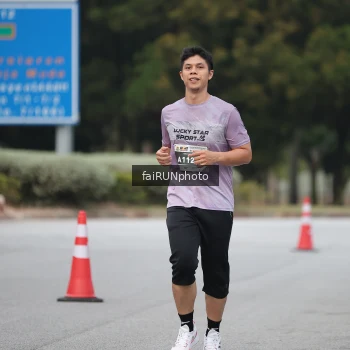 Runner Photo 3780415