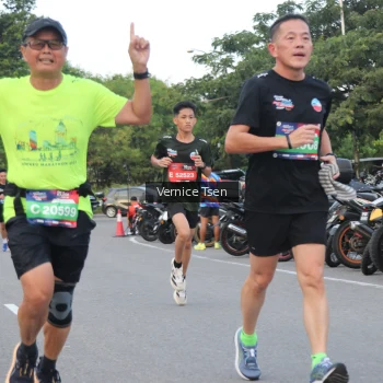 Runner Photo 3780418