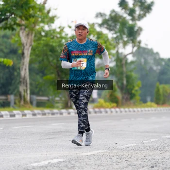 Runner Photo 3780465