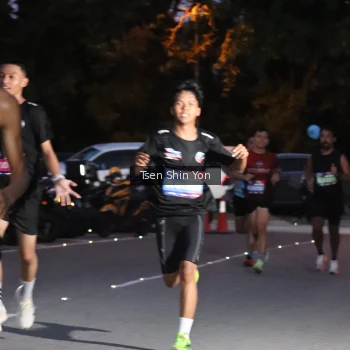 Runner Photo 3780475