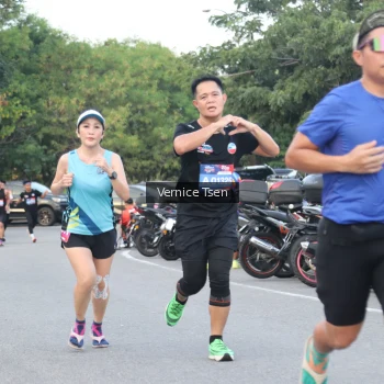 Runner Photo 3780544