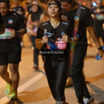 Runner Photo 3780743