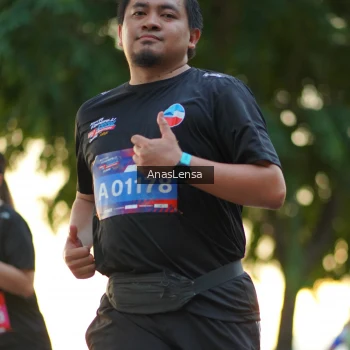 Runner Photo 3780750