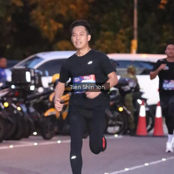 Runner Photo 3780981