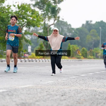 Runner Photo 3781004