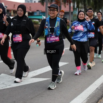 Runner Photo 3781007