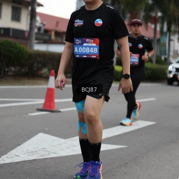 Runner Photo 3781111