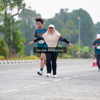 Runner Photo 3781120